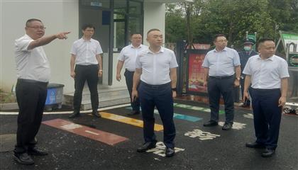 遂寧興業(yè)集團召開“問題大排查、作風大整治、工作大提升”專項行動現場推進會